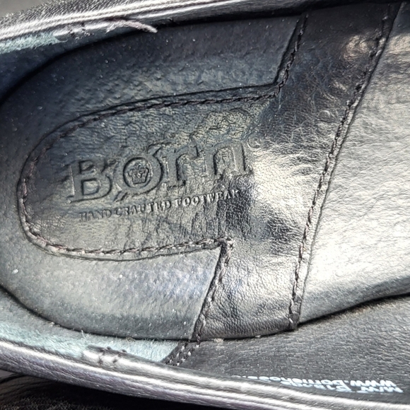 Born Black Leather Slip On Clogs With Stud Detail Western Style Size 8.5 - Picture 3 of 7